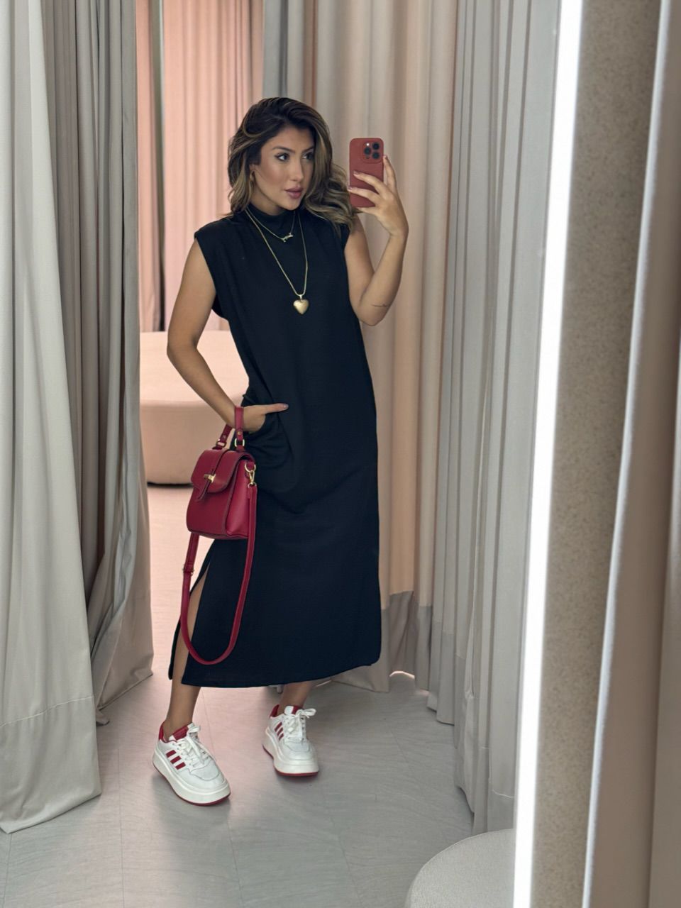 VESTIDO MOLETINHO CAVADO PRETO