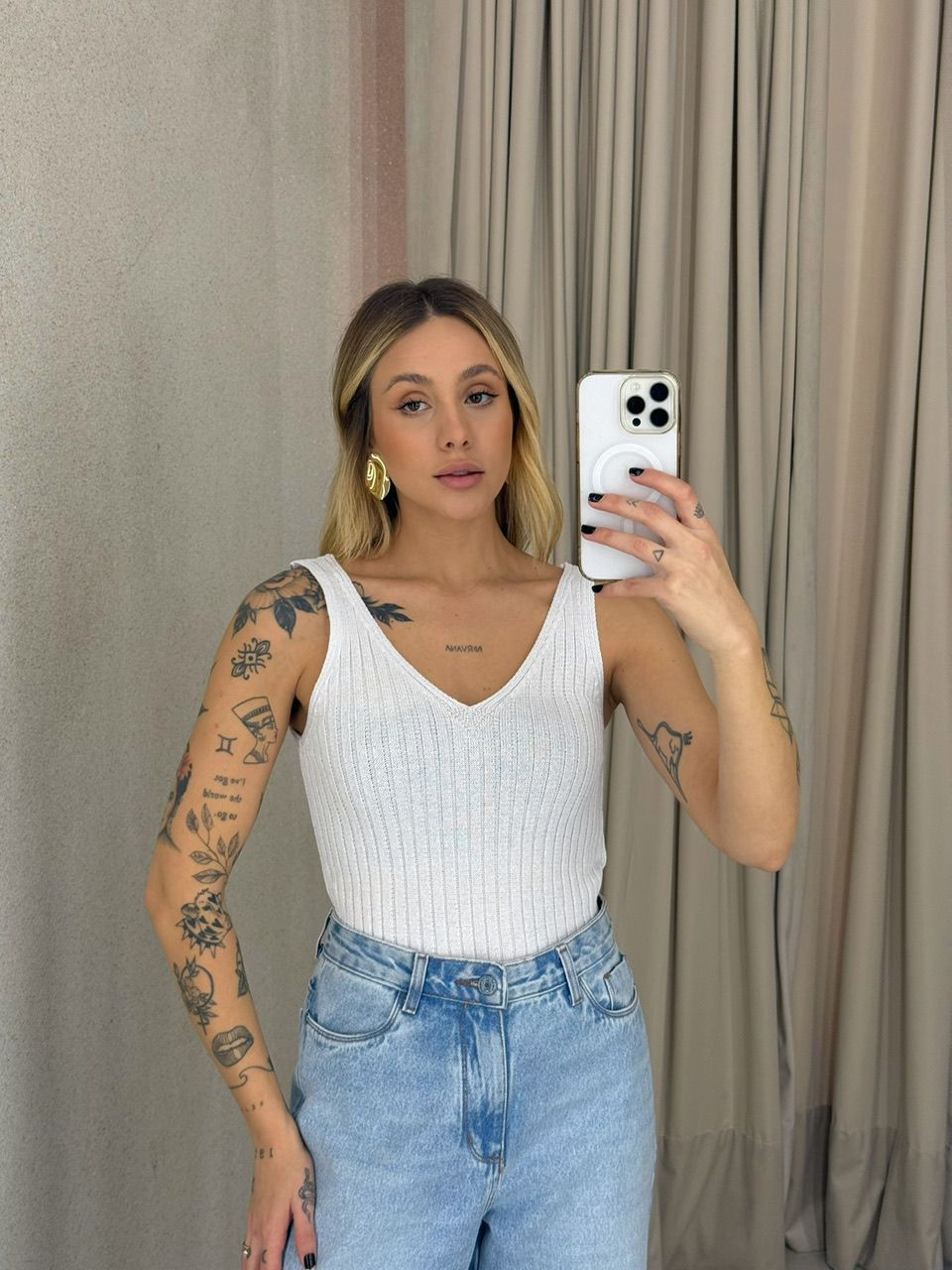BLUSA ANAHI ALÇA TRICOT BRANCA