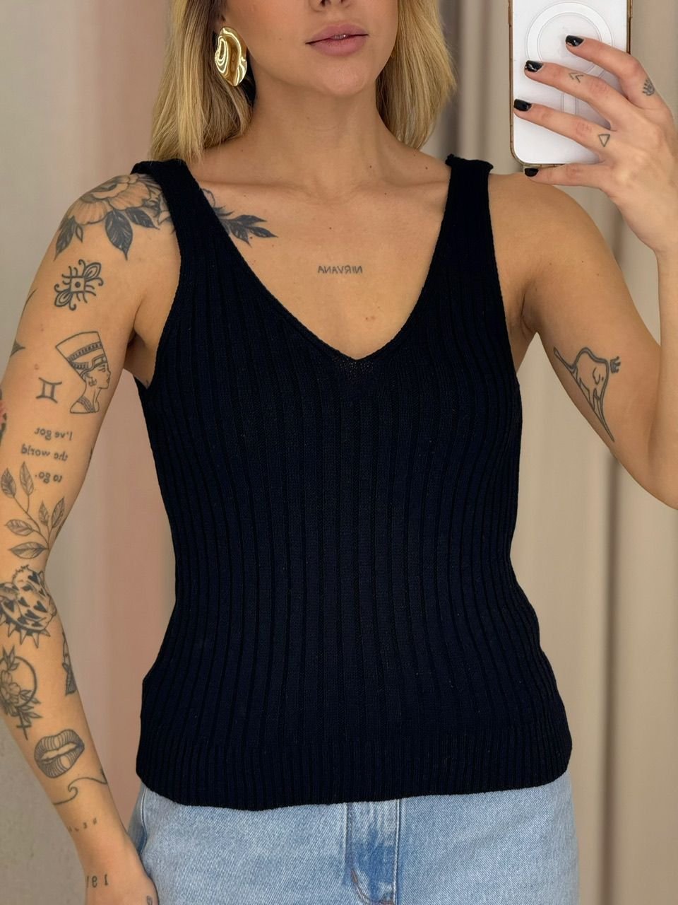 BLUSA ANAHI ALÇA TRICOT PRETA