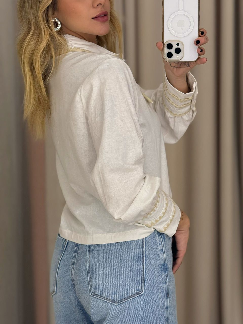 CAMISA ARIANE DETALHE OFF