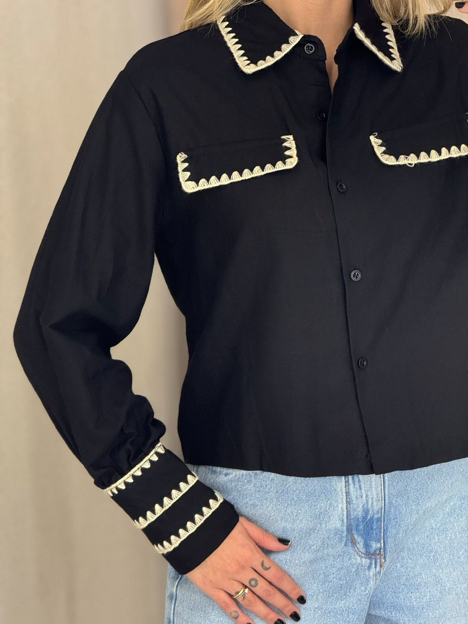 CAMISA ARIANE DETALHE PRETA