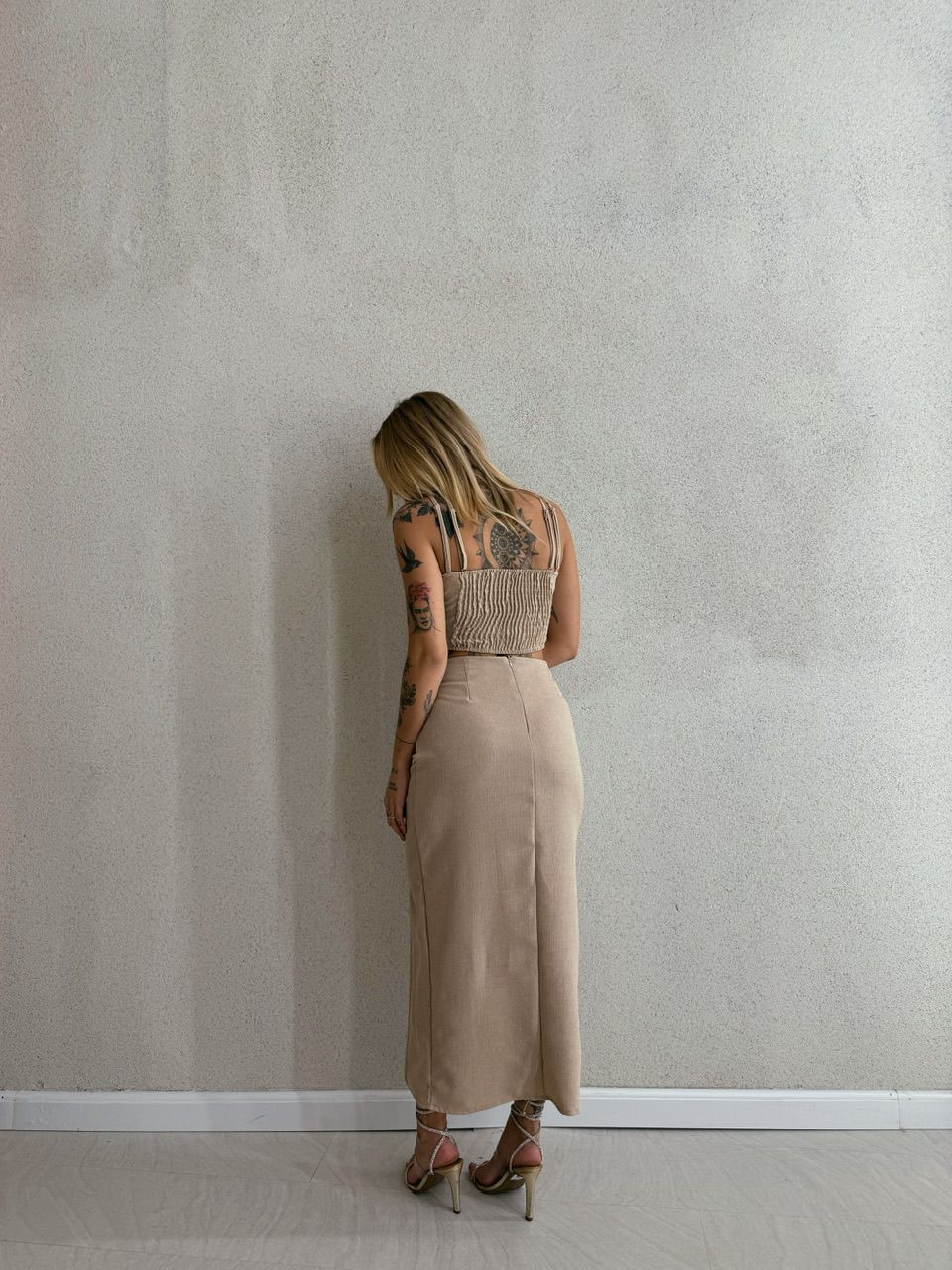 CONJUNTO MIRELA SAIA NUDE