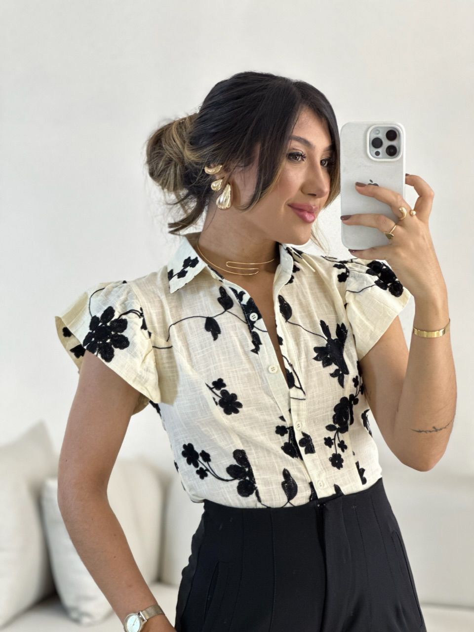 CAMISA CATARINA MANGA CURTA MARFIM - 0055500056 - CAROLLA FERRARO