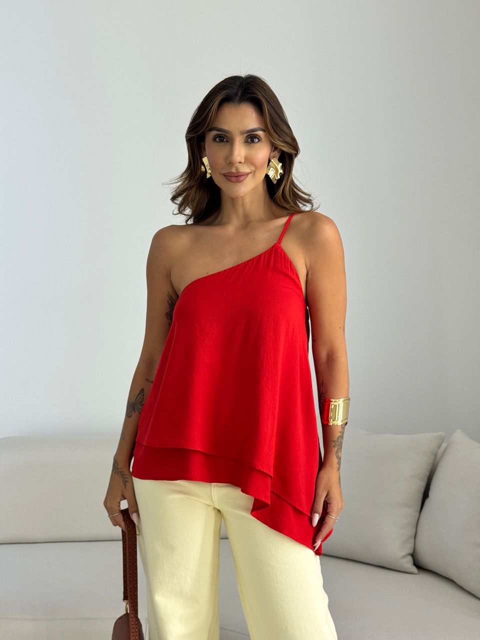 BLUSA MAISA ASSIMÉTRICA VERMELHA - 0067340007 - CAROLLA FERRARO