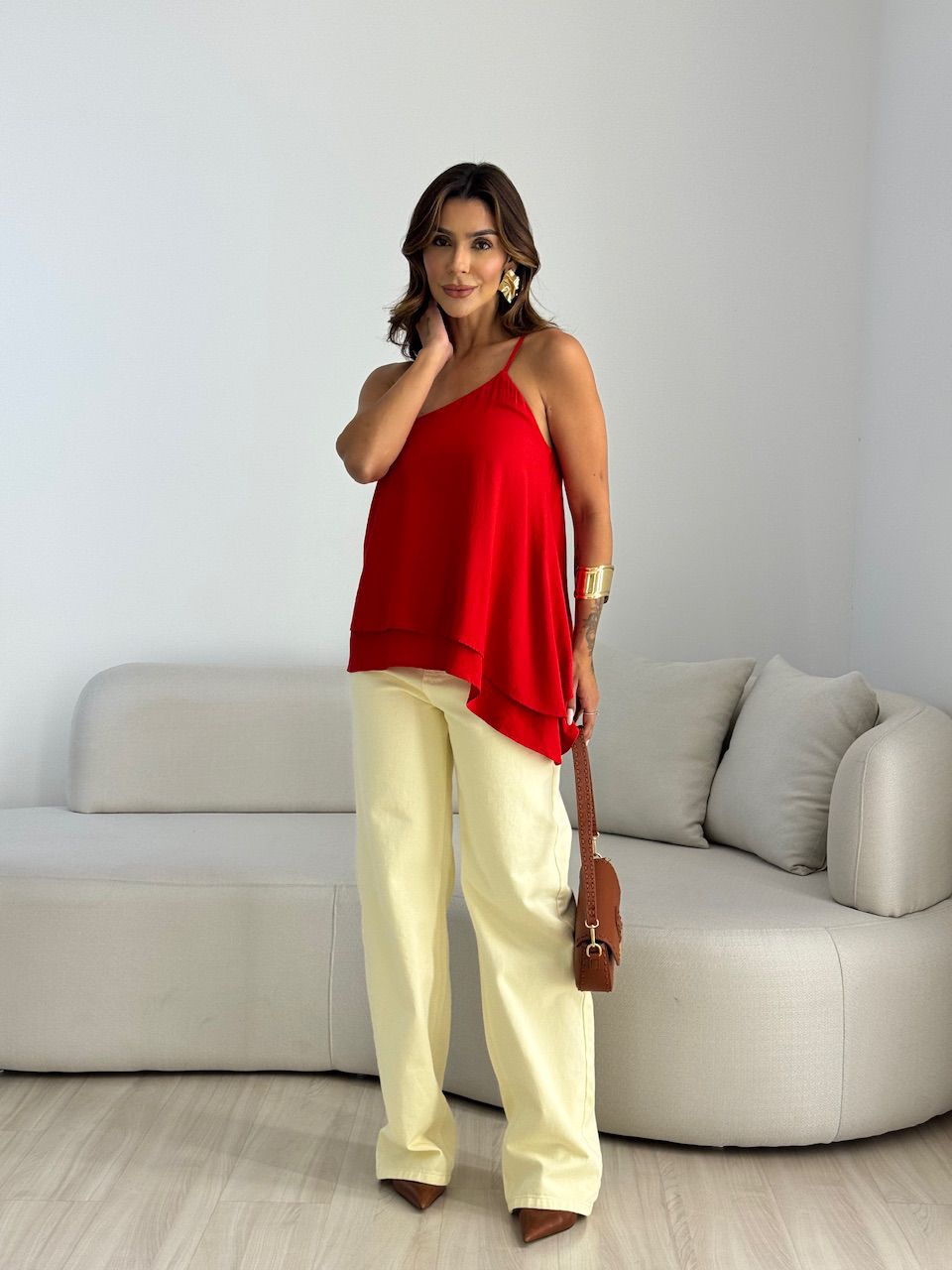 BLUSA MAISA ASSIMÉTRICA VERMELHA