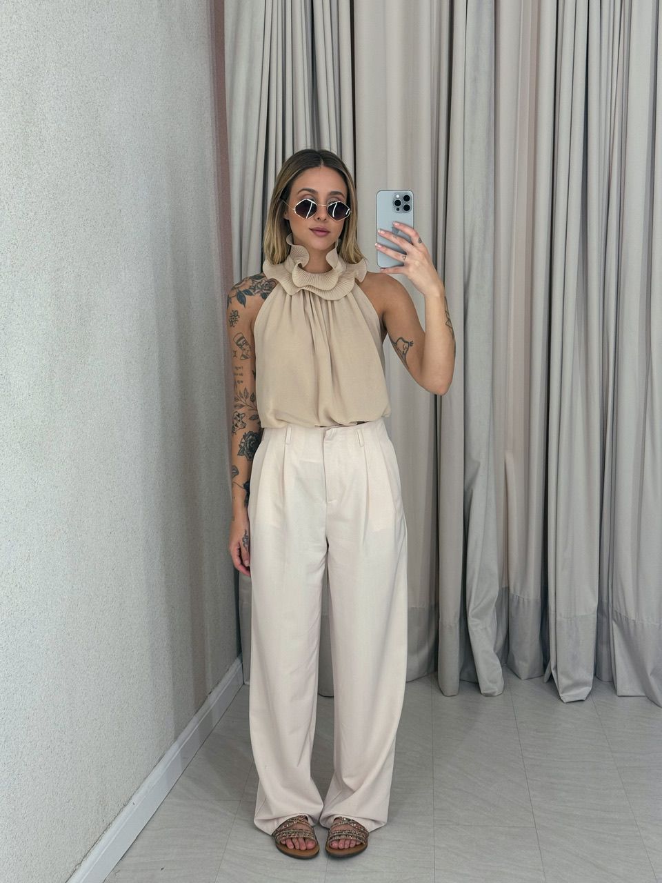 BLUSA ROBERTA GOLA BABADO NUDE