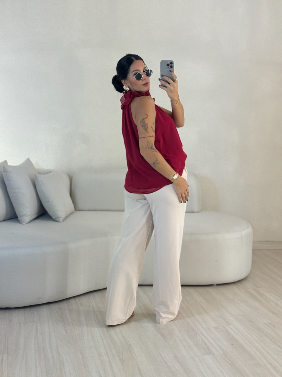 BLUSA ROBERTA GOLA BABADO VERMELHA
