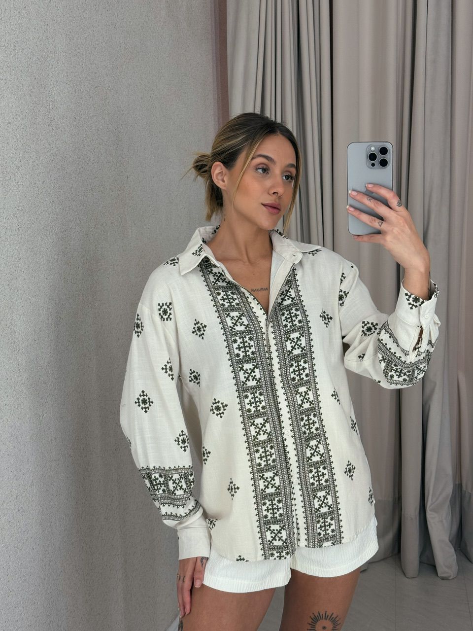 CAMISA ÉTNICA LINHO verde - 0056490014 - CAROLLA FERRARO