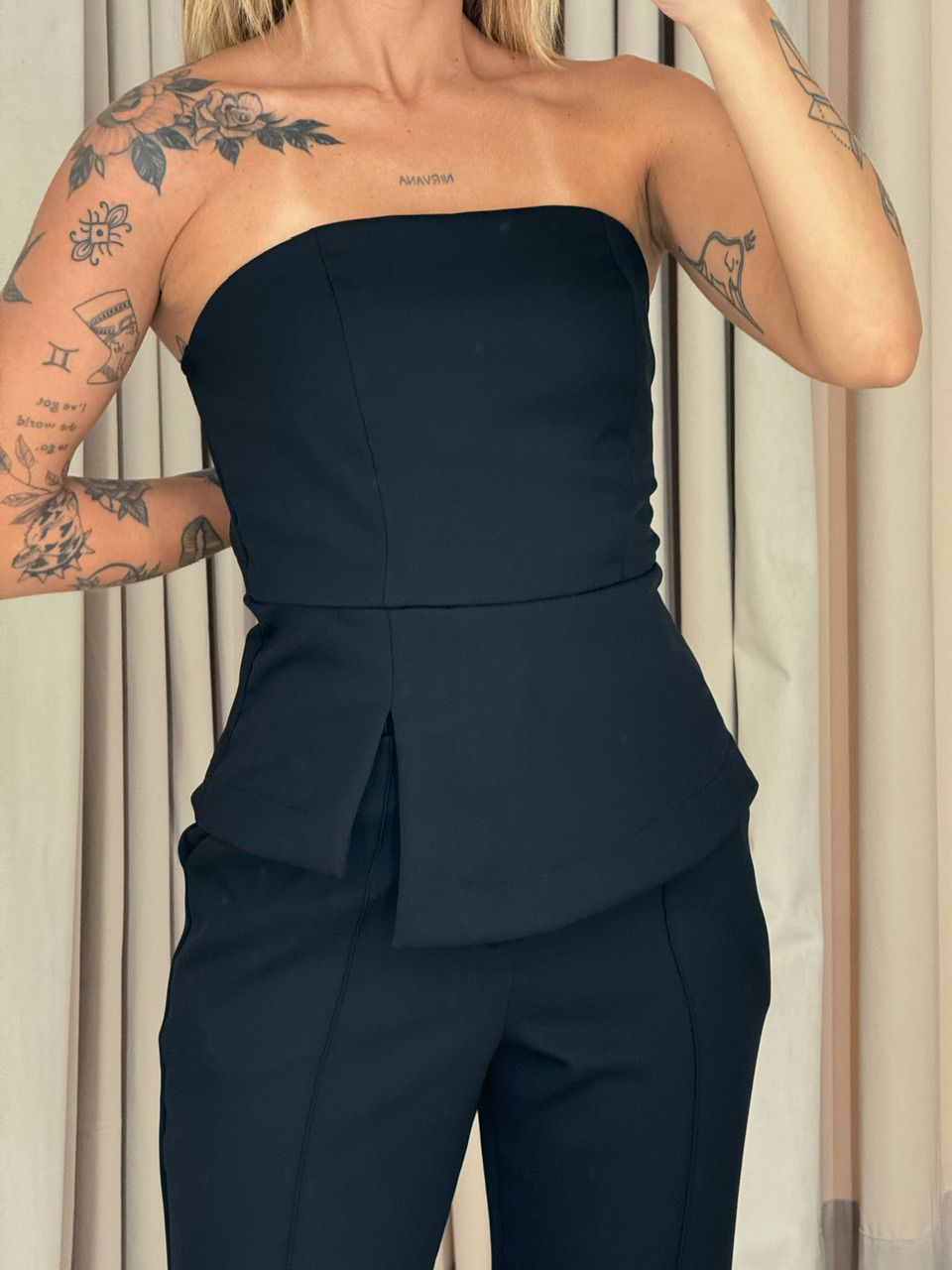 CONJUNTO LANA TOMARA QUE CAIA PRETO