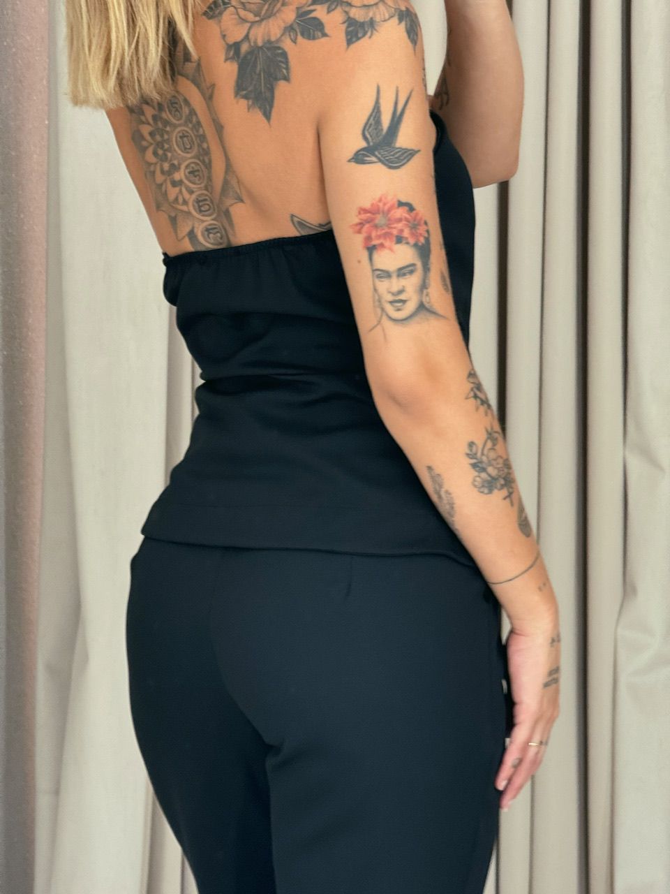 CONJUNTO LANA TOMARA QUE CAIA PRETO