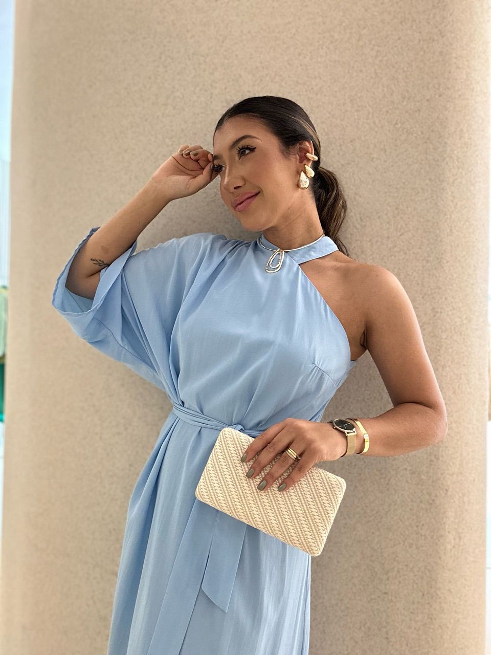 VESTIDO MONIQUE LONGO AZUL