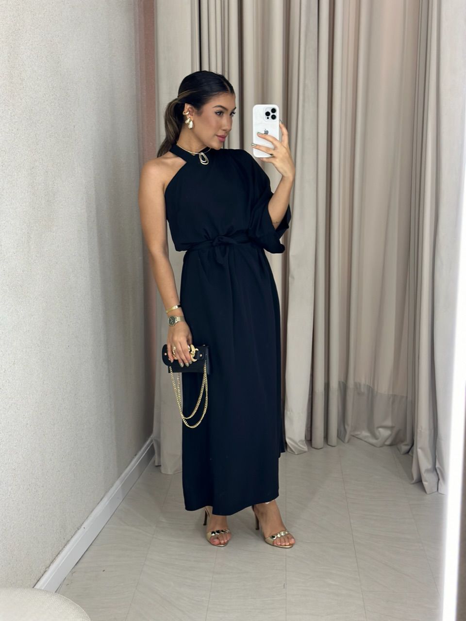 VESTIDO MONIQUE LONGO PRETO