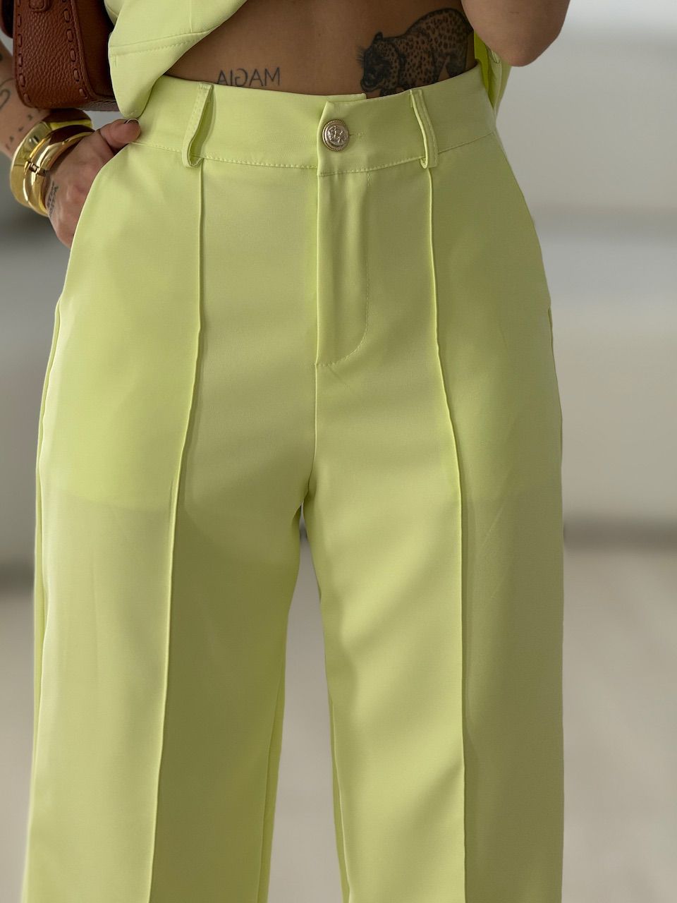 CONJUNTO MARGOT 02 BOTÕES VERDE LIMA