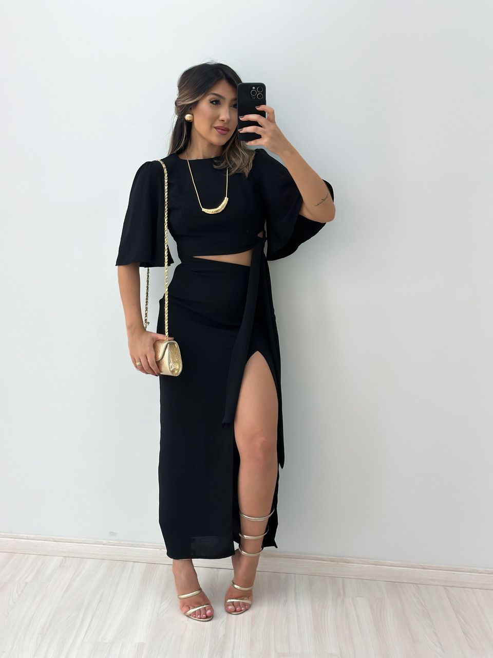 VESTIDO ANABELLE AMARRAÇÃO LATERAL PRETO