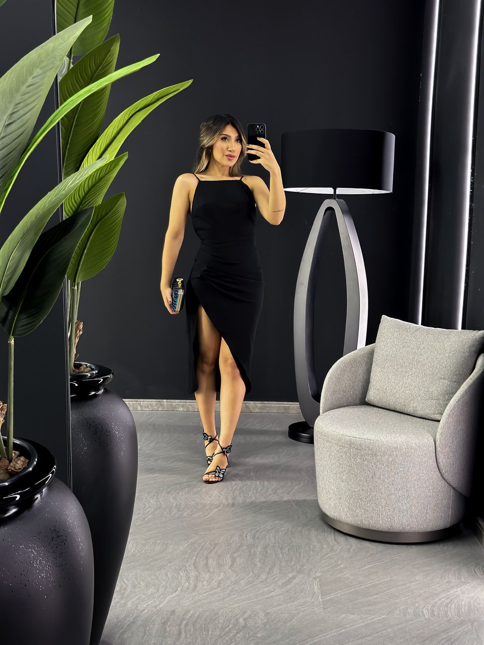 VESTIDO SILVIA ASSIMÉTRICO PRETO