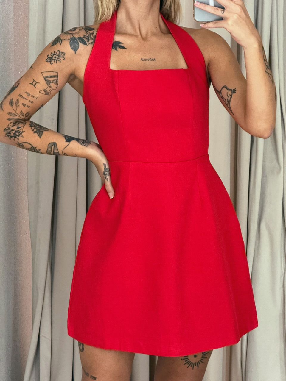 VESTIDO DAMARES FRENTE ÚNICA VERMELHO