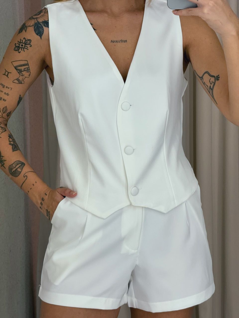 CONJUNTO PETÚNIA SHORT OFF