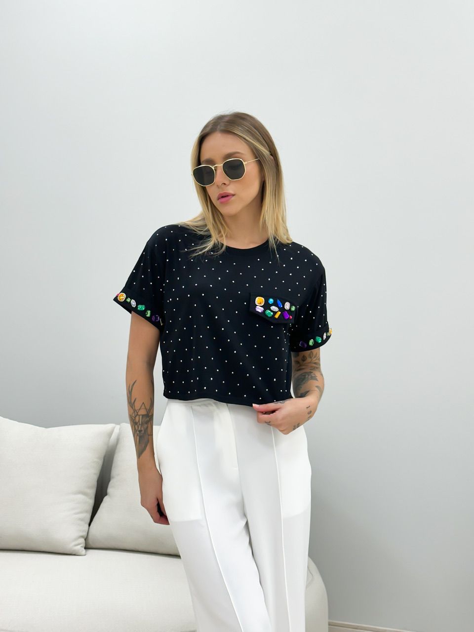 BLUSA ANGEL PEDRARIA PRETA