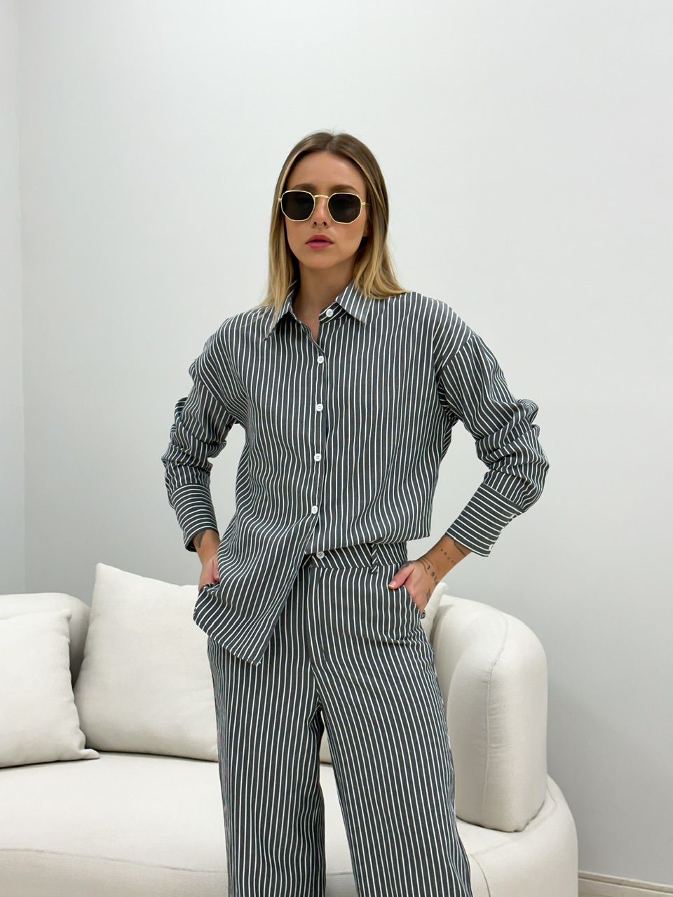 CONJUNTO JÉSSICA LISTRADO PRETO