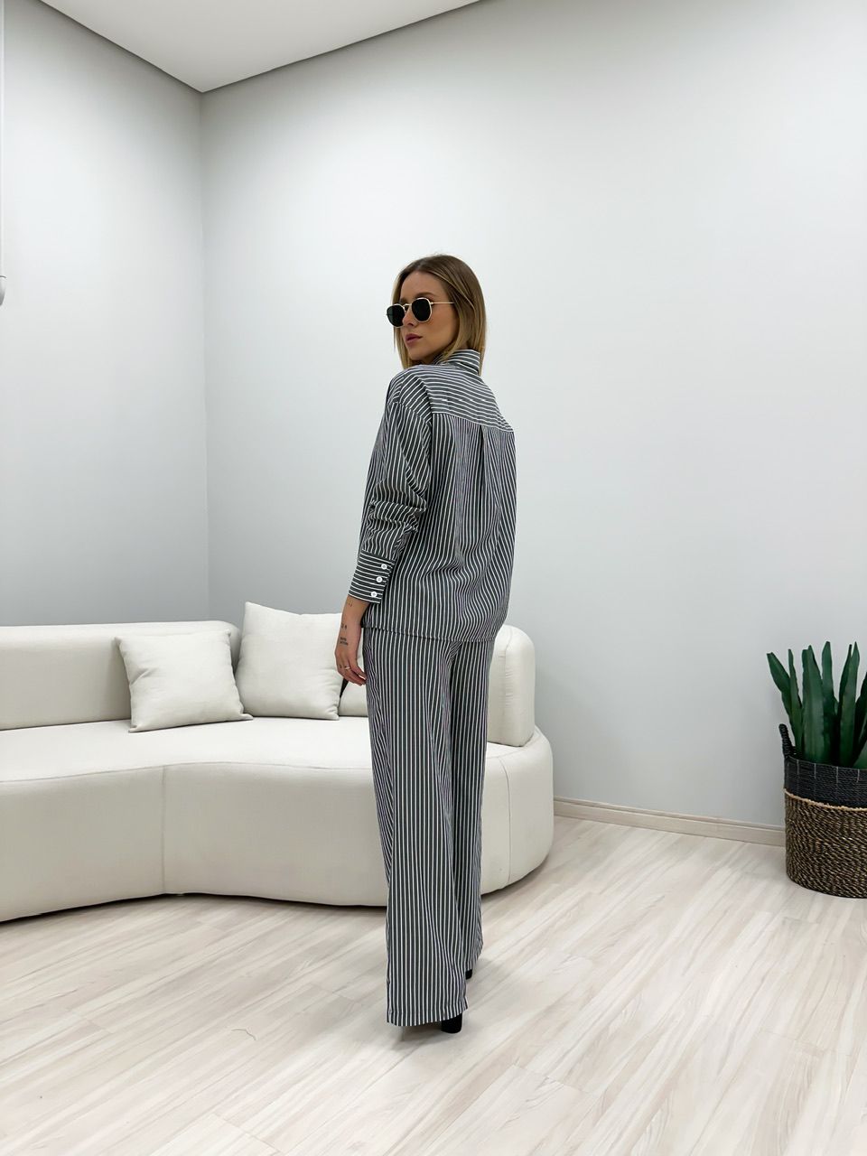 CONJUNTO JÉSSICA LISTRADO PRETO