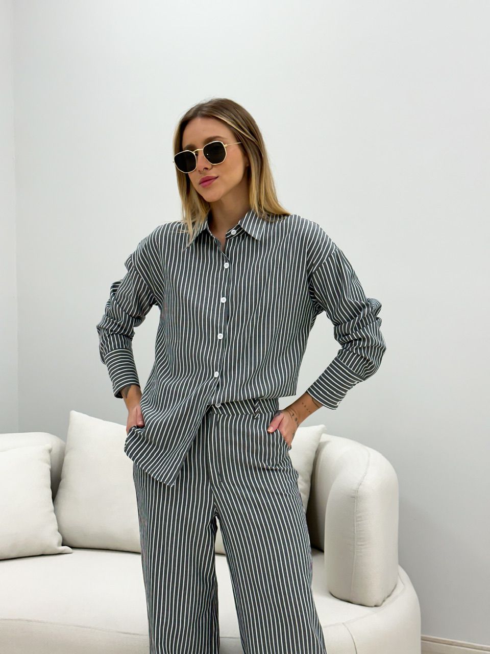 CONJUNTO JÉSSICA LISTRADO PRETO
