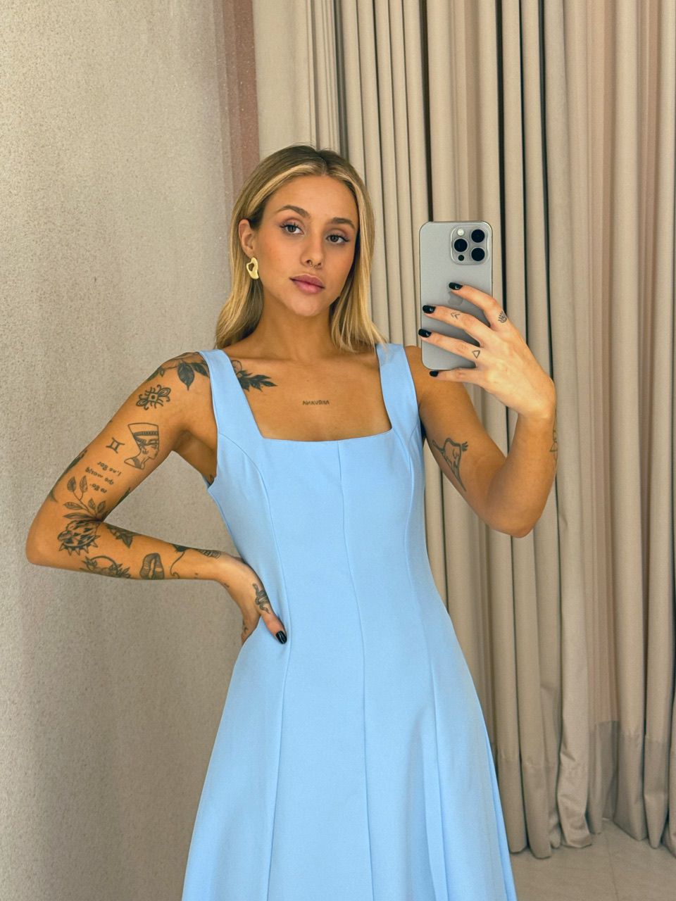 VESTIDO CAROLINE MIDI AZUL