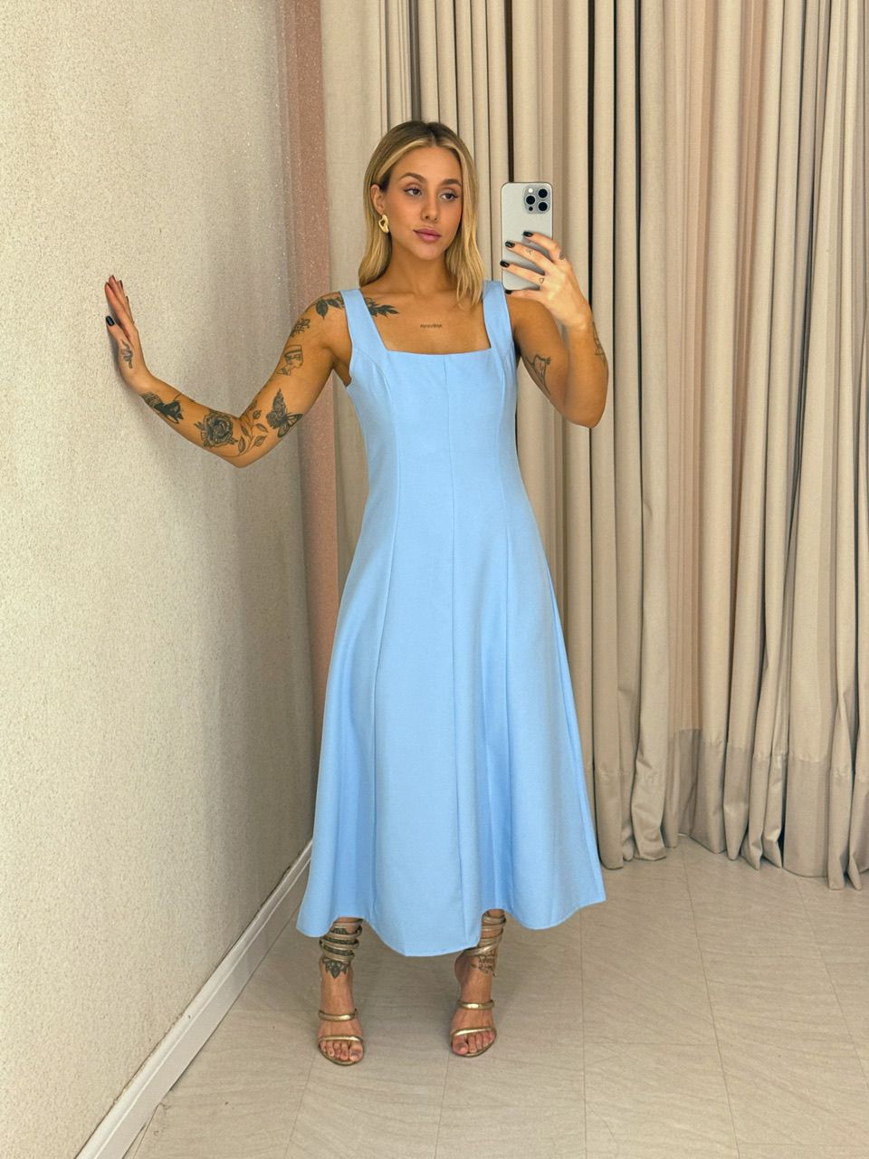 VESTIDO CAROLINE MIDI AZUL