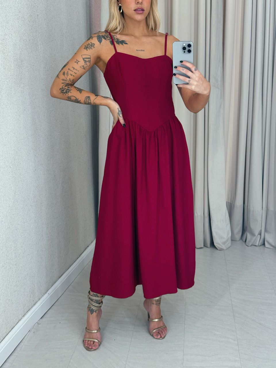 VESTIDO LIDIANE ALÇA vermelho