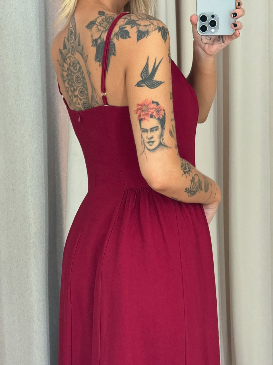 VESTIDO LIDIANE ALÇA vermelho