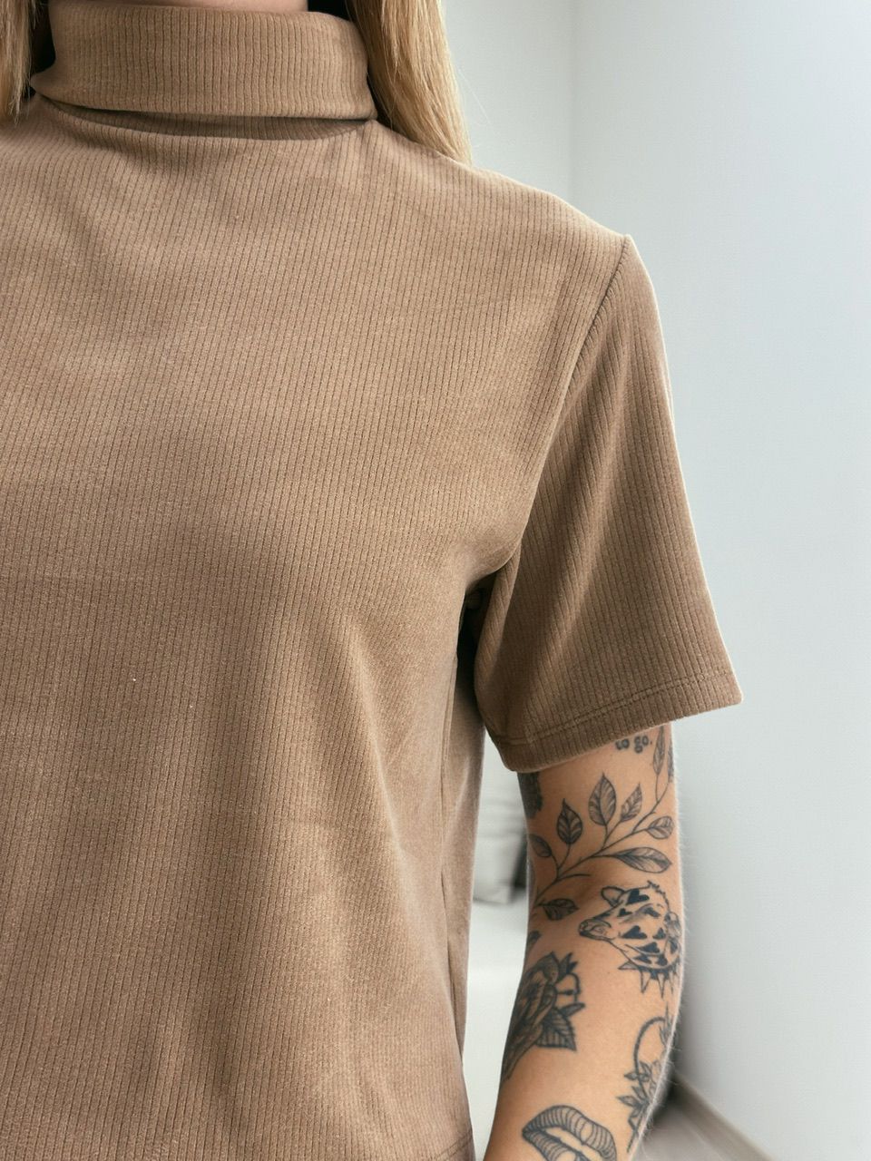 BLUSA LÍVIA CANELADA MARROM