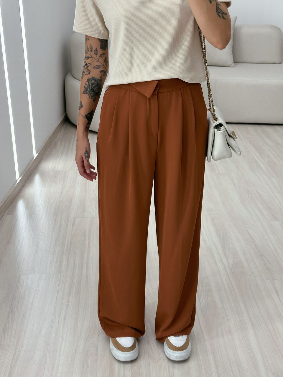CALÇA ELISA PANTALONA TERRA 