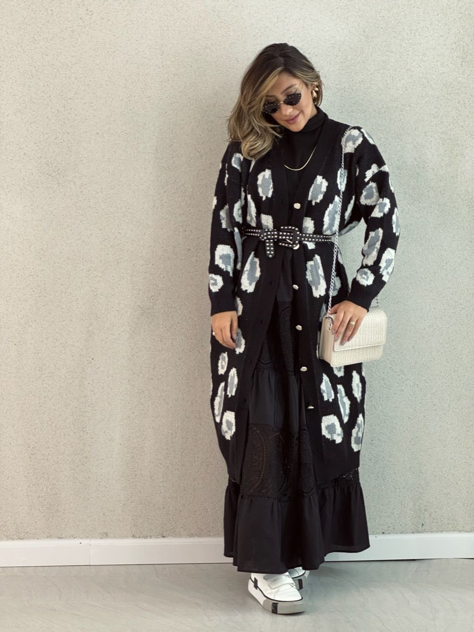 SOBRETUDO ANIMAL PRINT PRETO