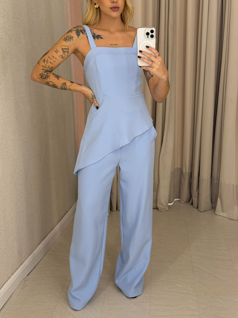 CONJUNTO VITÓRIA BLUSA ASSIMÉTRICA azul