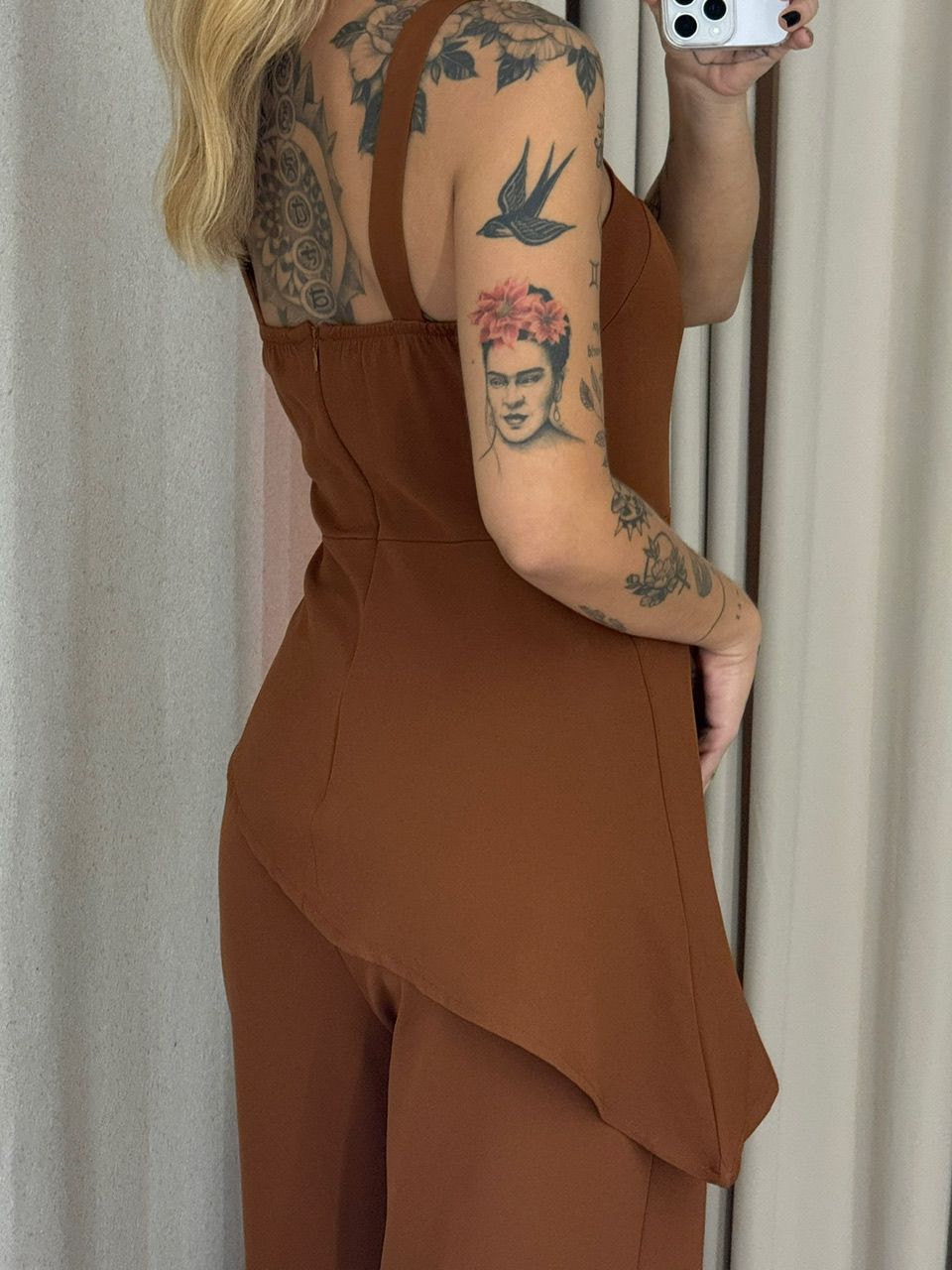 CONJUNTO VITÓRIA BLUSA ASSIMÉTRICA TERRA COTA 