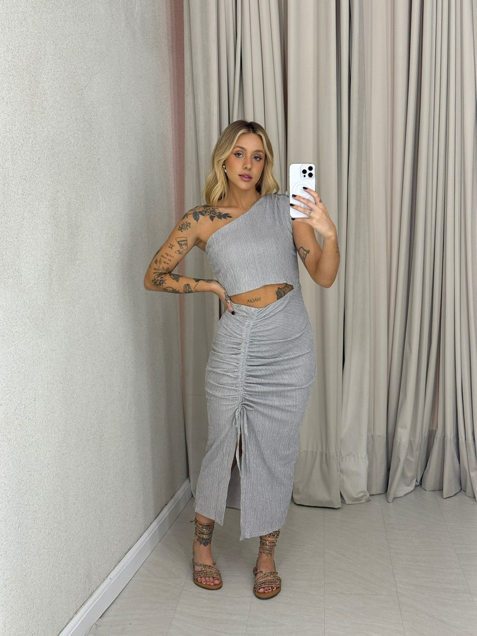 VESTIDO ROSANA NULA MANGA CINZA