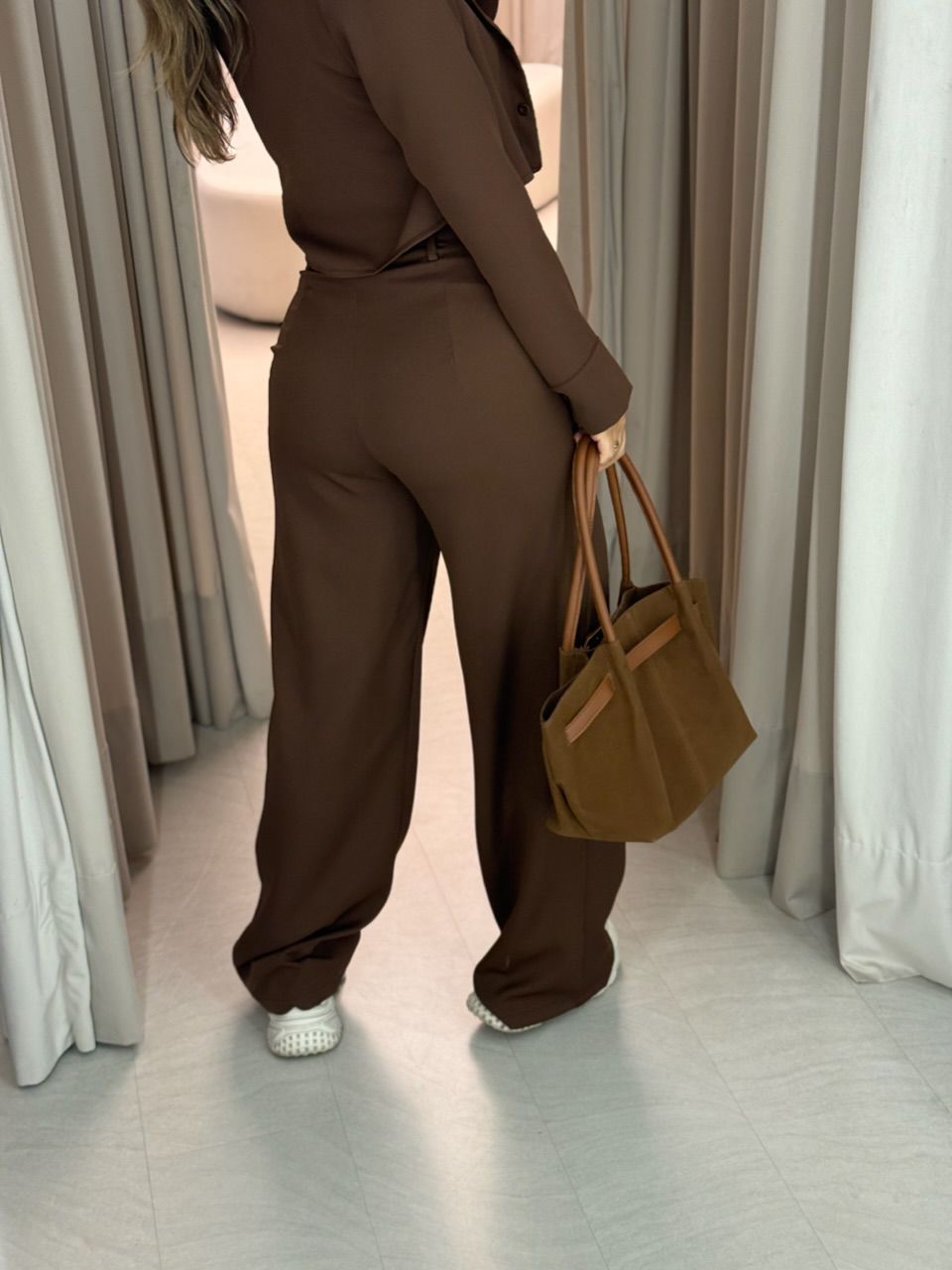 CONJUNTO EUGÊNIA CALÇA MARROM