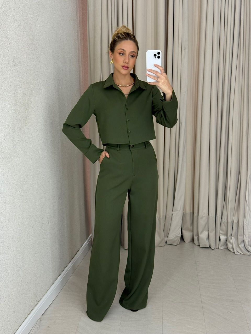 CONJUNTO EUGÊNIA CALÇA VERDE