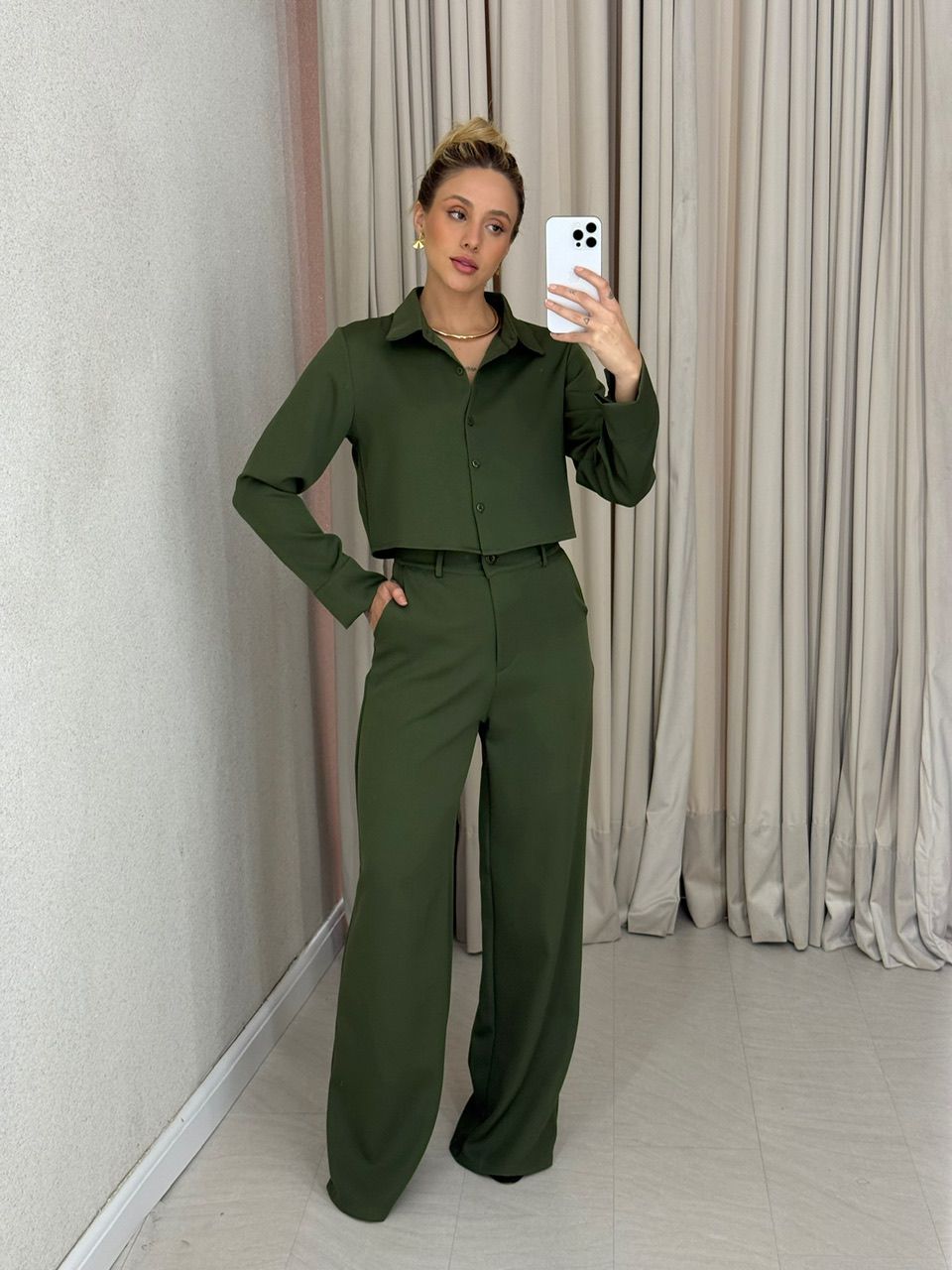 CONJUNTO EUGÊNIA CALÇA VERDE