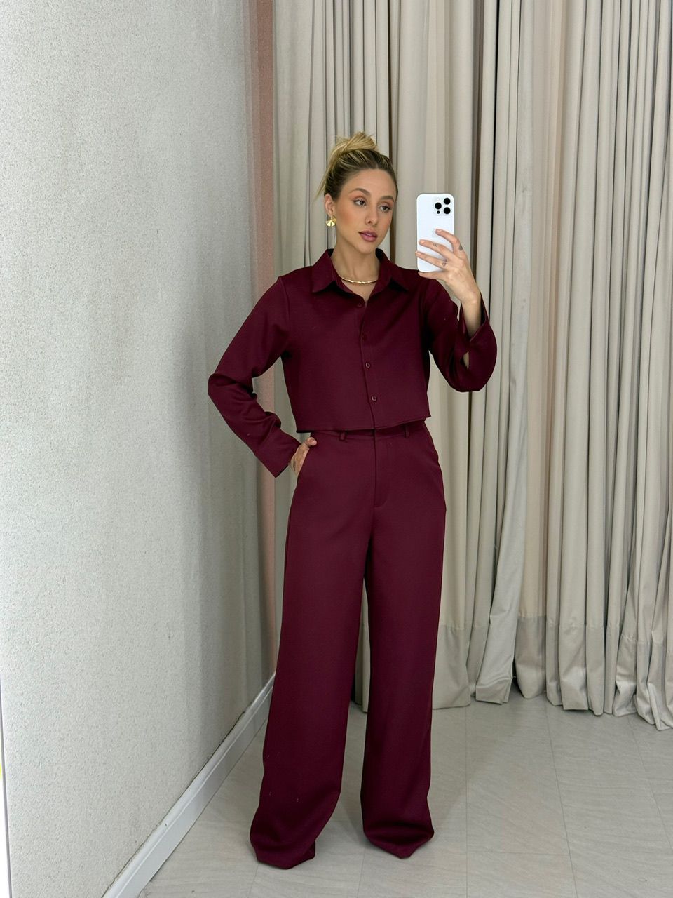 CONJUNTO EUGÊNIA CALÇA VINHO