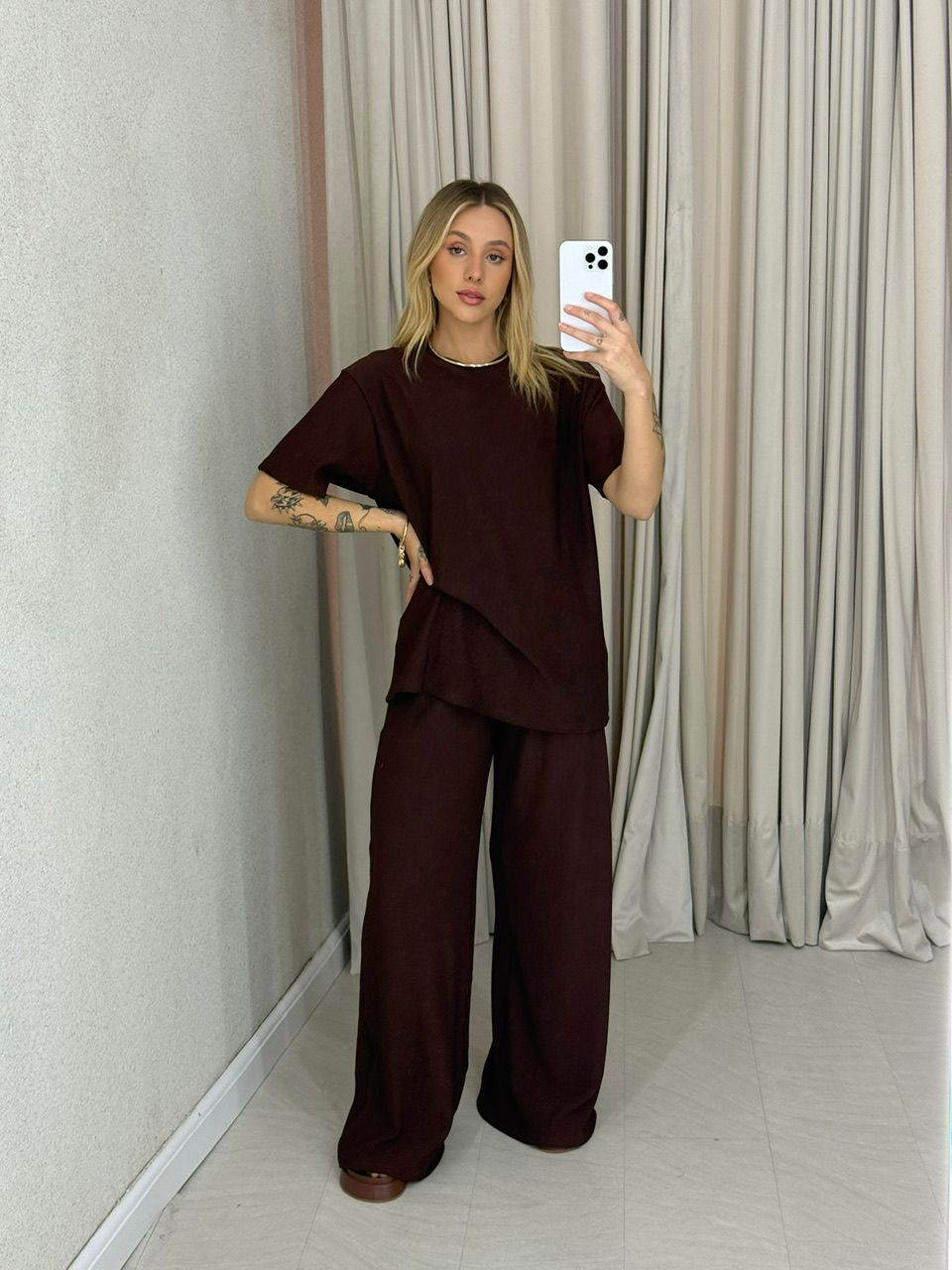 CONJUNTO IRENE BLUSA CALÇA MARROM