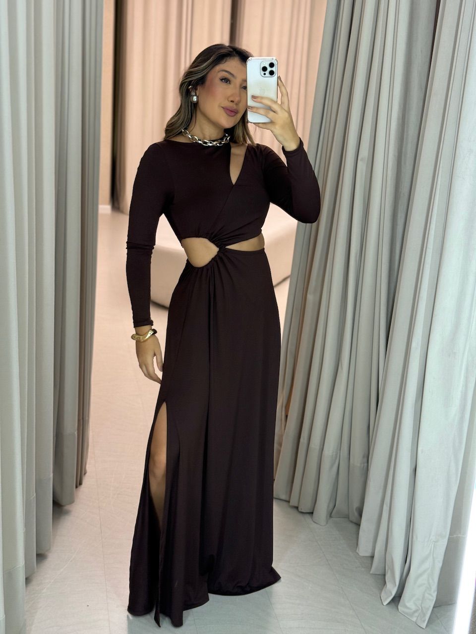 VESTIDO FABIOLA FENDA MARROM - 0064520054 - CAROLLA FERRARO