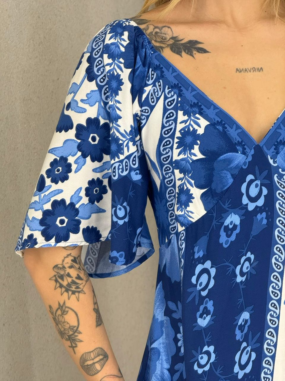 VESTIDO NATASHA ESTAMPADO AZUL