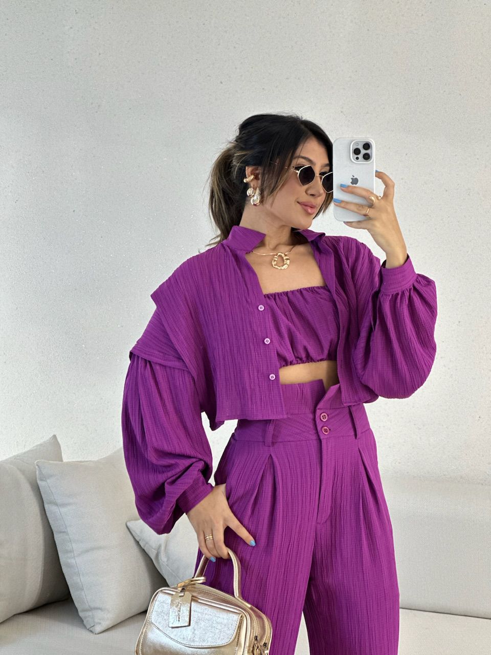 CAMISA CROPPED CF OVER FUCSIA - 0055590120 - CAROLLA FERRARO