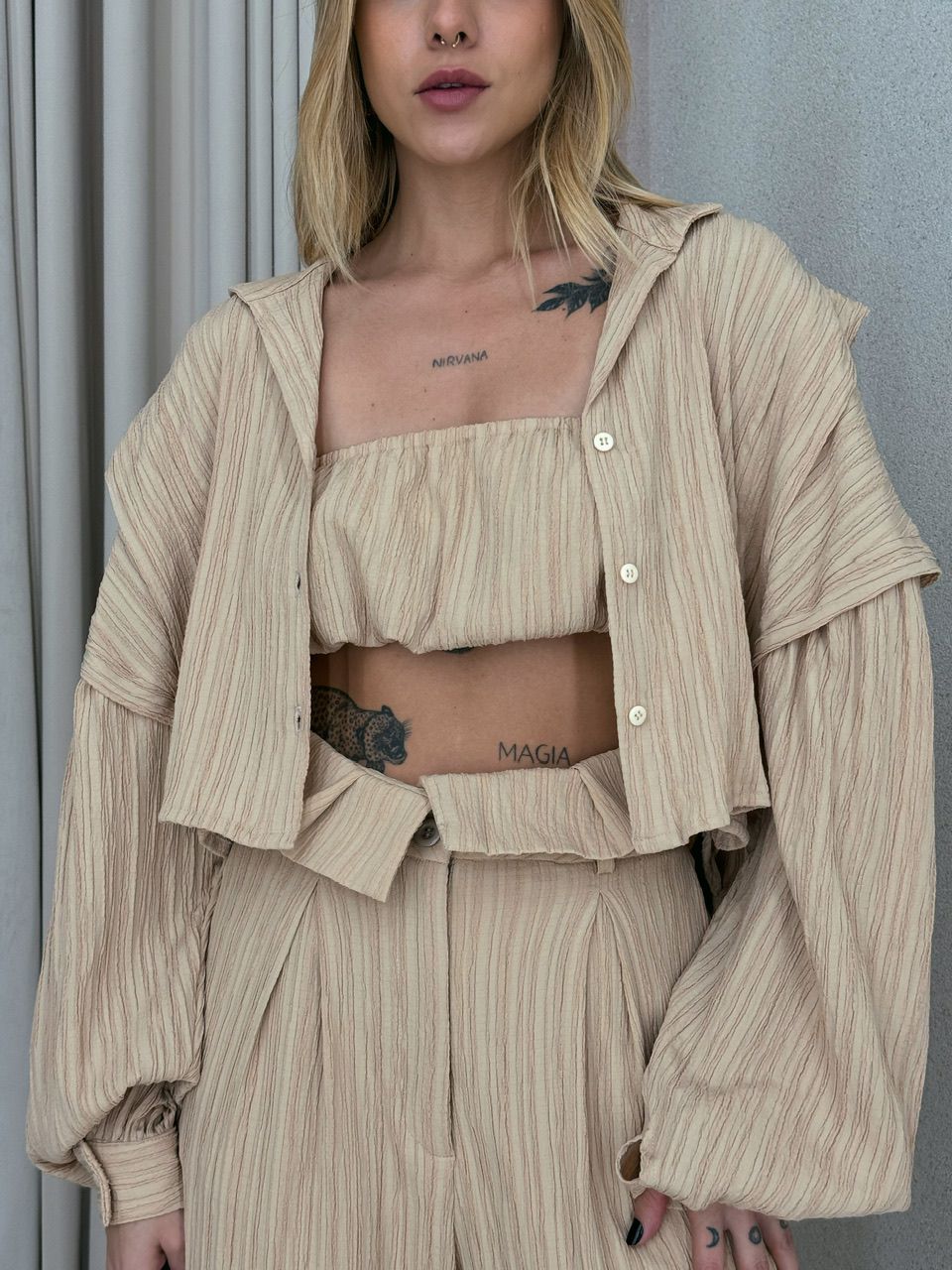 CAMISA CROPPED CF OVER Nude