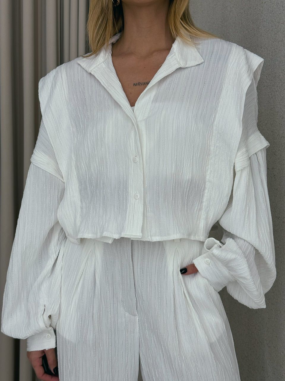 CAMISA CROPPED CF OVER off