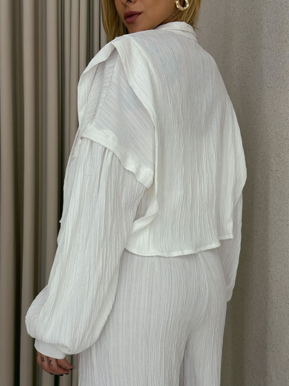 CAMISA CROPPED CF OVER off