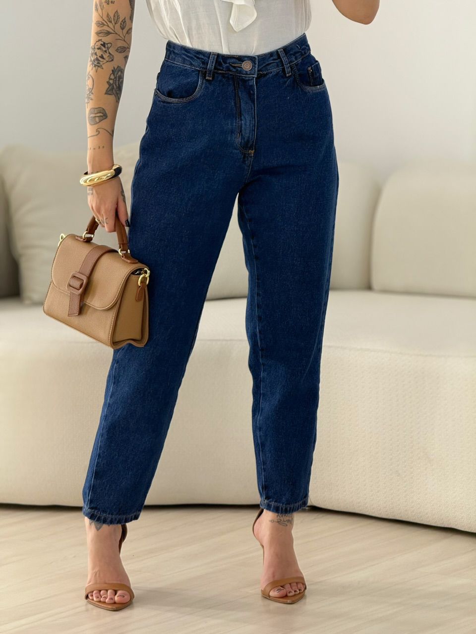 CALÇA SERENA MOM JEANS ESCURO - 0067950070 - CAROLLA FERRARO