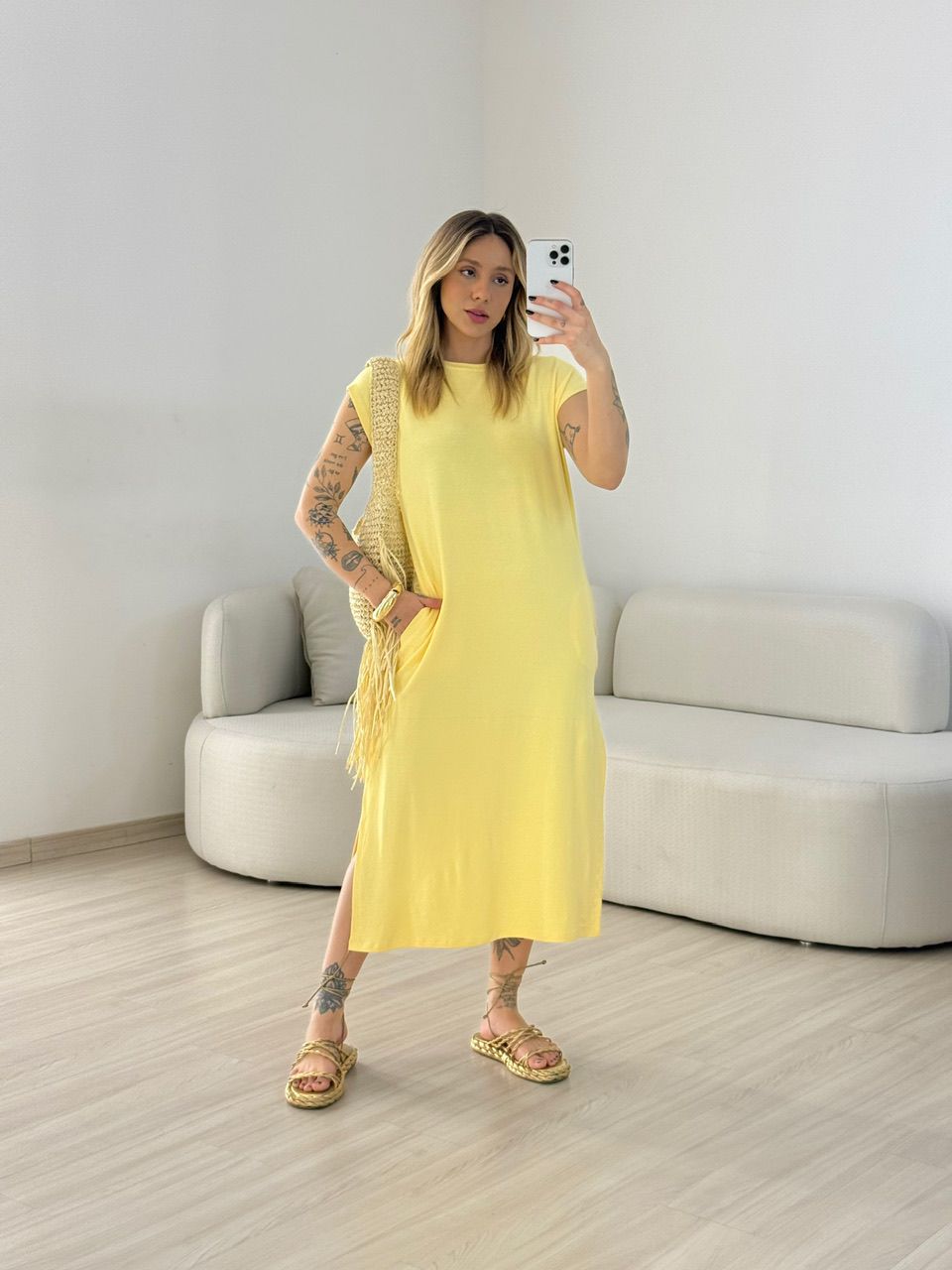VESTIDO AUGUSTA MUSCLE YELLOW BUTTER - 0059330431 - CAROLLA FERRARO