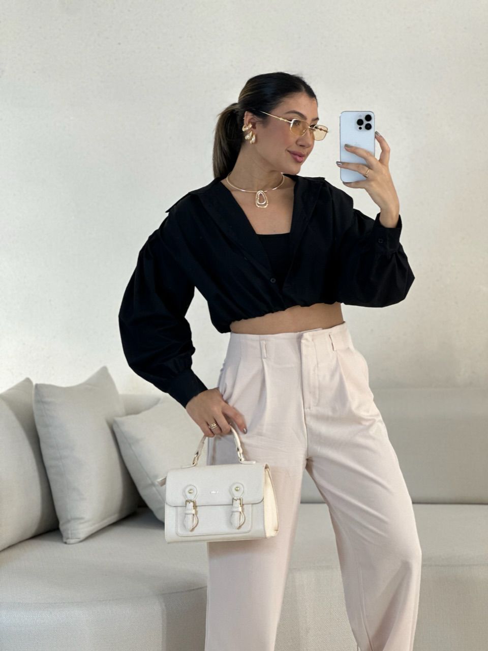CAMISA CROPPED AYLA preto - 0056540032 - CAROLLA FERRARO