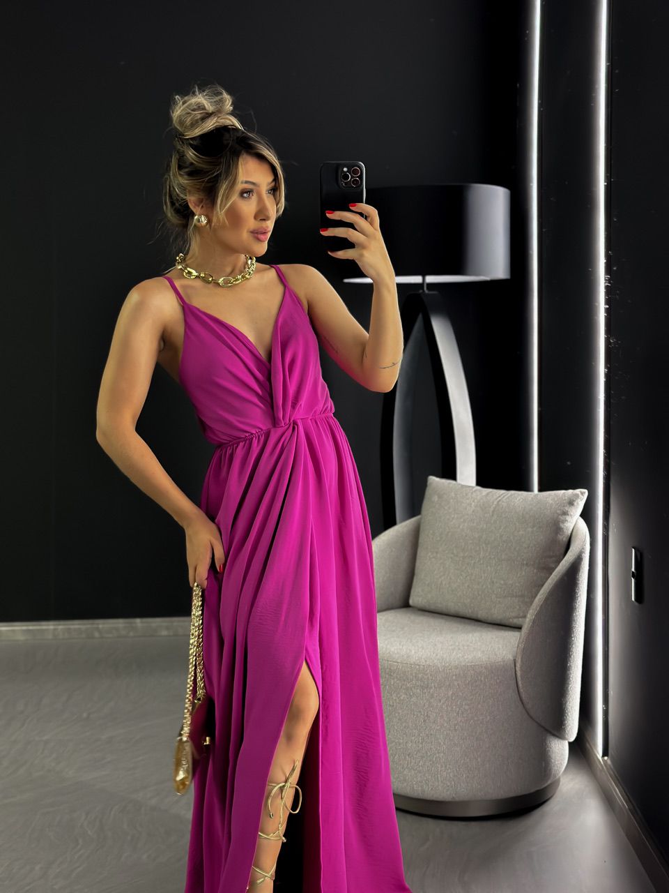 VESTIDO ALÇA NÓ LONGO FUCSIA